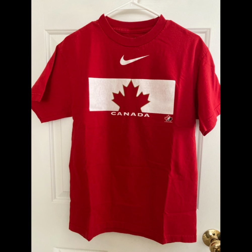 Women’s t-shirt
